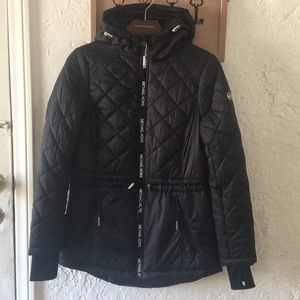 Michael by Michael Kors coat 🌺 Perfect Condition